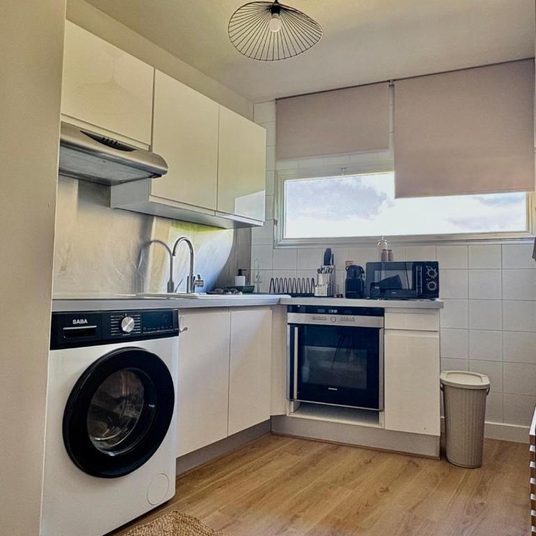 L'Azurée - Studio cosy - Proche plage, centre ville, Hippodrome - Apartamento de 1 dormitorio - 8