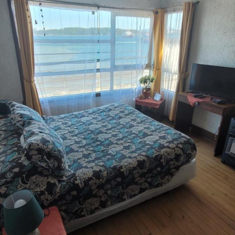 Hosteria Quellon - Double Room with Sea View - 2