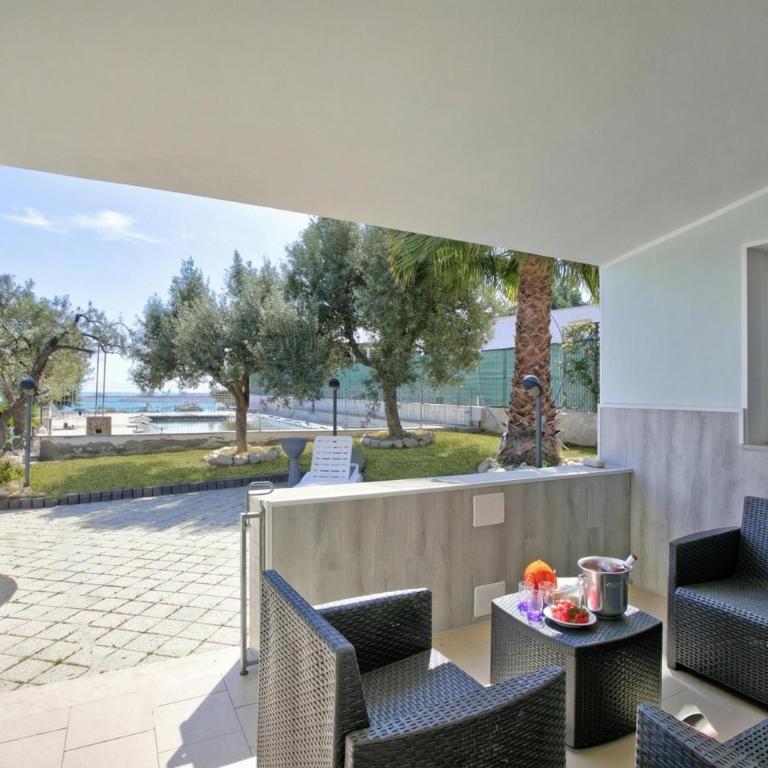 Stella Marina with Pool 100 m from beach - One Bedroom Apartment with Terrace 6 - 1