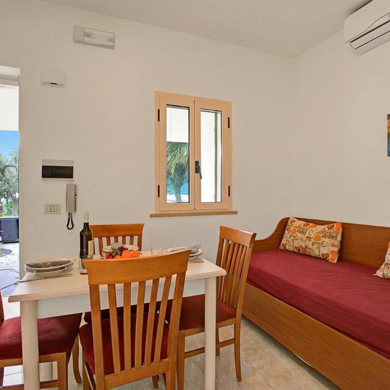 Stella Marina with Pool 100 m from beach - One Bedroom Apartment with Terrace 6 - 3