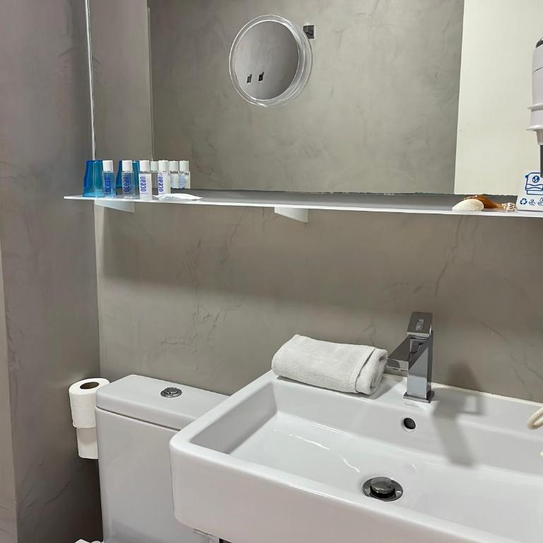 Wavia Hotel - Adults only - Habitación Doble - 7