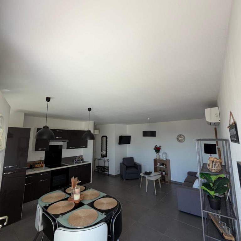 Appartement les 3 horloges - Appartement 1 Chambre - 2