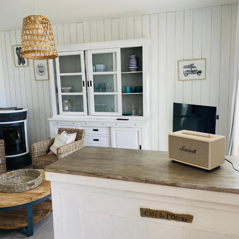 LES POIS SONT ROZ - Two-Bedroom House - 18