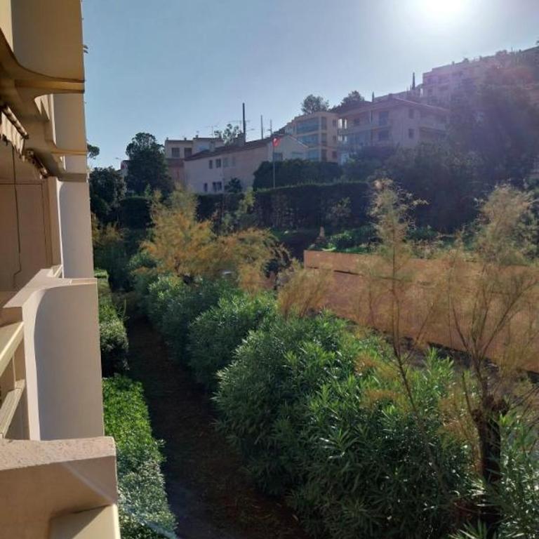 F2 piscine à St Raphaël - Two-Bedroom Apartment - 24