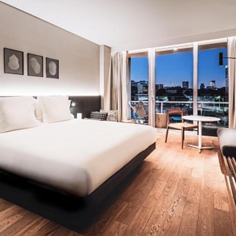 SLS Buenos Aires Puerto Madero - Habitación Doble Superior con cama grande y vistas - 5