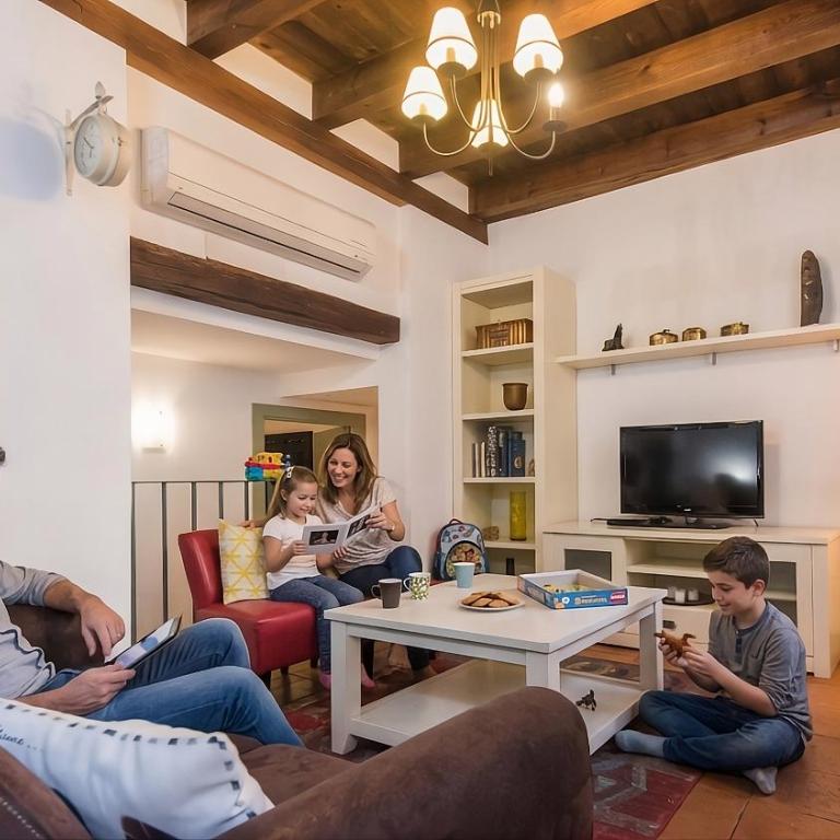La Hospedería de los templarios - Apartamentos Aloha Toledo - Apartamento de 3 dormitorios - 1