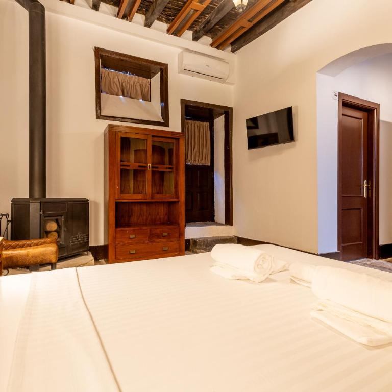 Hotel Emblemático Duque de la Torre - 3 Double Room - Hibiscus - 5