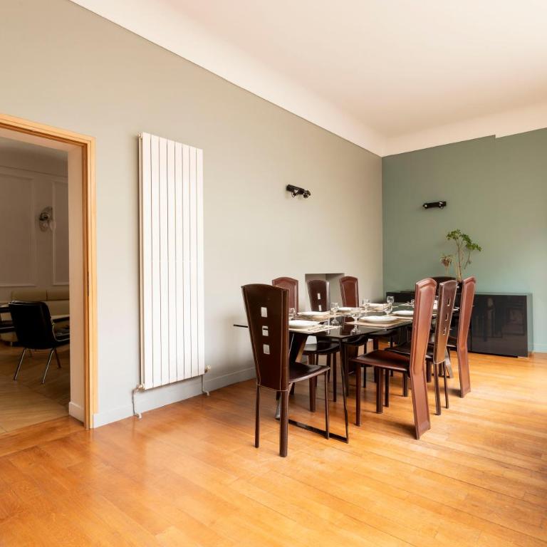 Arc de Triomphe - Home in City - AC & Parking - Casa de 5 dormitorios - 20