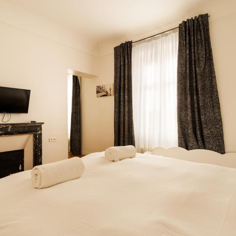Arc de Triomphe - Home in City - AC & Parking - Casa de 5 dormitorios - 45