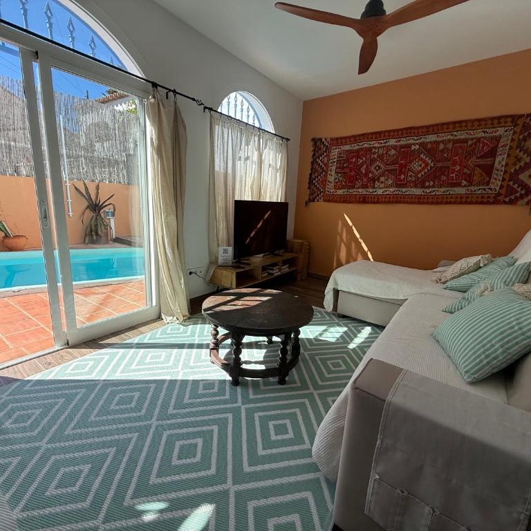 La Casa Rural con piscina privada y chimenea a 10 minutos del centro de Malaga - Casa de 3 dormitorios - 11