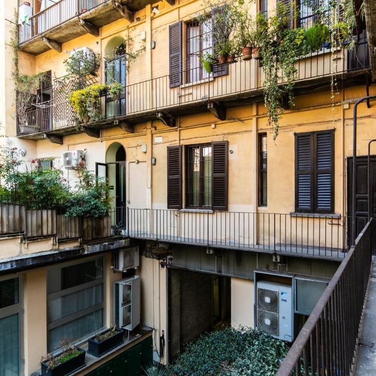 ArtStay Exclusive Apt Near Train Metro, Parking - Appartamento con 1 Camera da Letto - 24