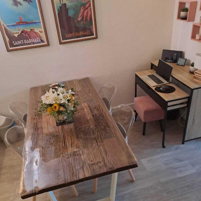 Joli 43m2 , Vue mer , piscine , parking - Apartamento de 1 dormitorio - 17