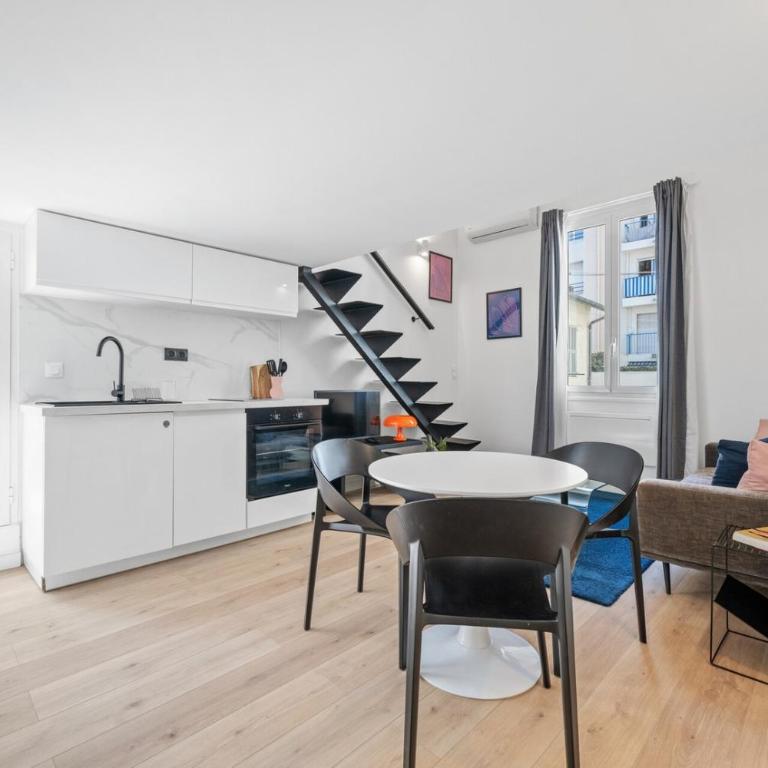 Stunning Duplex with Terrace – Port of Nice / AC - Appartement 1 Chambre avec Balcon - 9