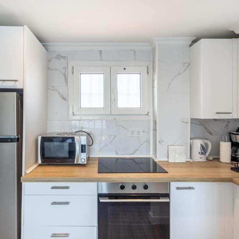 AA Guest - Mar y Luz Front Sea Views Eco Apartment - Apartamento de 1 dormitorio con terraza - 10