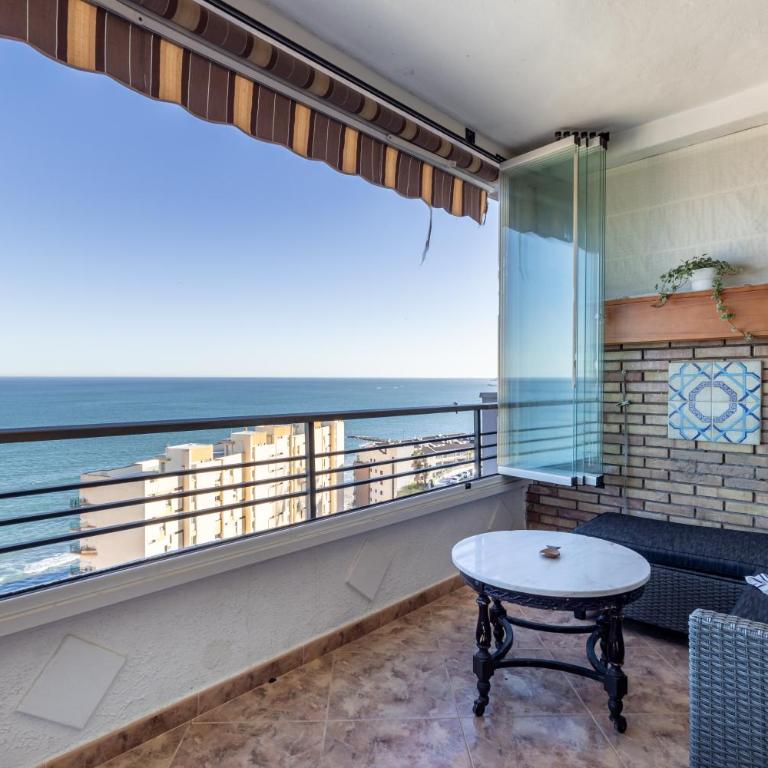 AA Guest - Mar y Luz Front Sea Views Eco Apartment - Apartamento de 1 dormitorio con terraza - 25