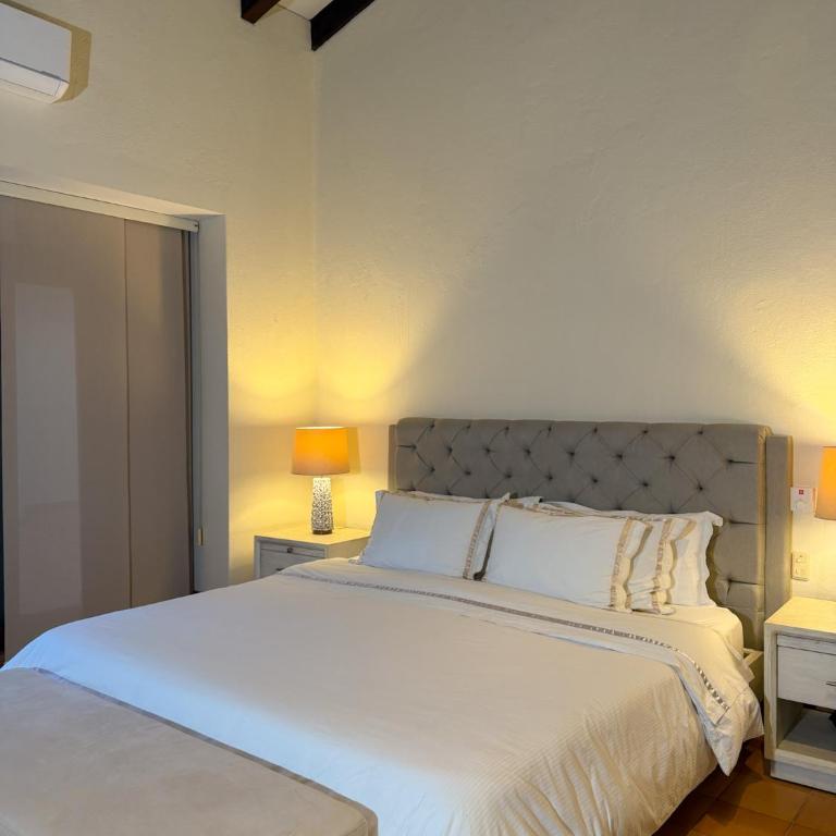 Hotel Boutique Villa Santillana - Suite con balcón - 15