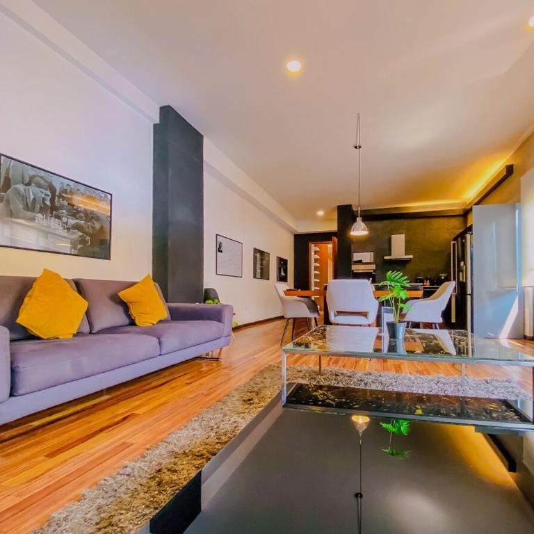 Beautiful apartment right in the historic center - One-Bedroom Apartment - 81