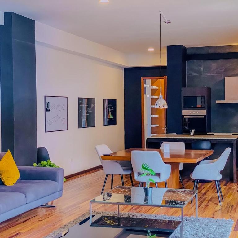 Beautiful apartment right in the historic center - One-Bedroom Apartment - 94