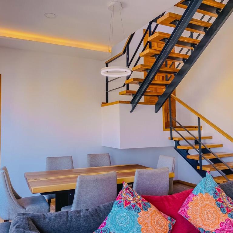 Spacious modern and centrally located - Apartamento de 2 dormitorios - 8