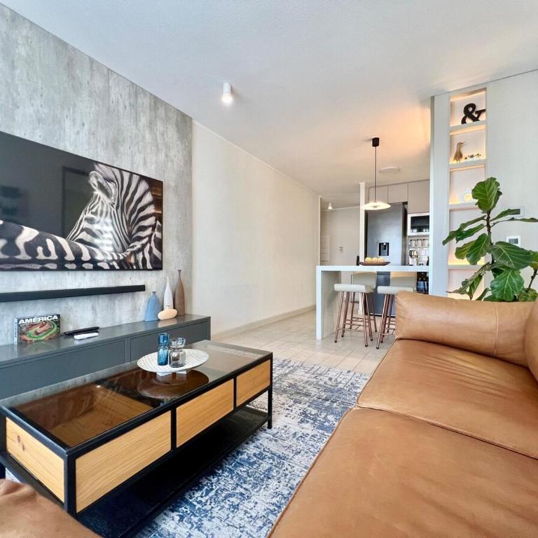 Near financial district, Metro, AC, 3D2B - Three-Bedroom Apartment - 27