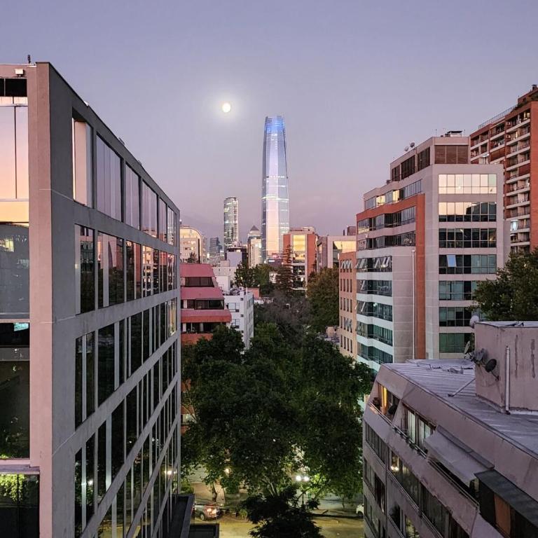 Near financial district, Metro, AC, 3D2B - Three-Bedroom Apartment - 39