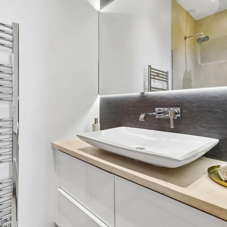 BnBNova - Île Saint-Louis 1BR - Notre-Dame - Appartement - 17