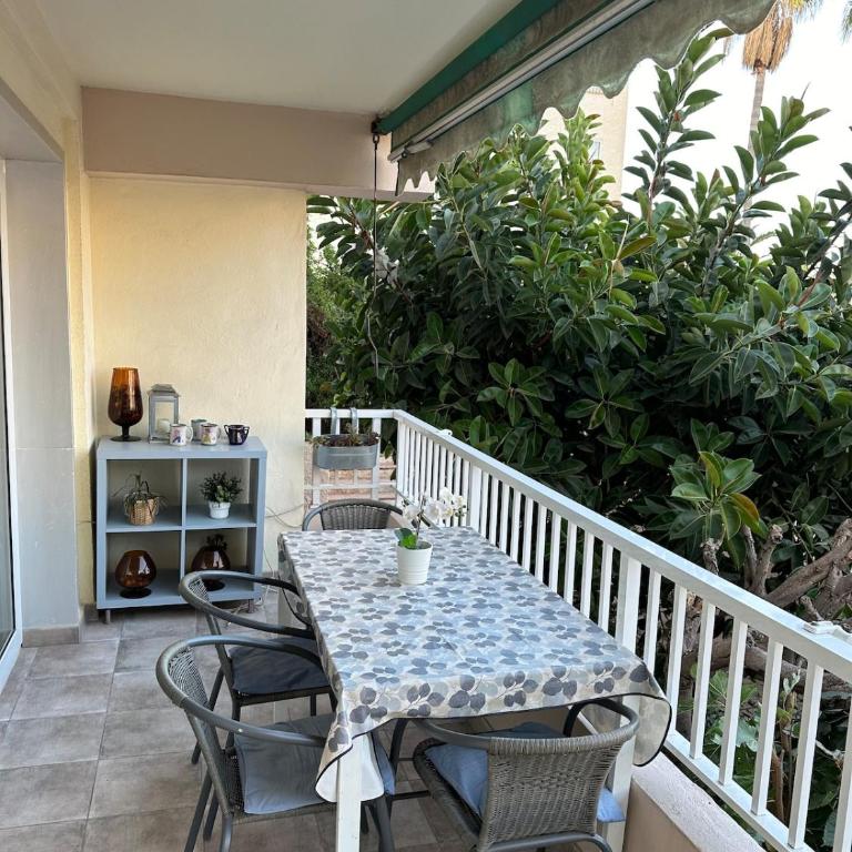 Modern central Apartment steps from Puerto Marina - Two-Bedroom Apartment - 6