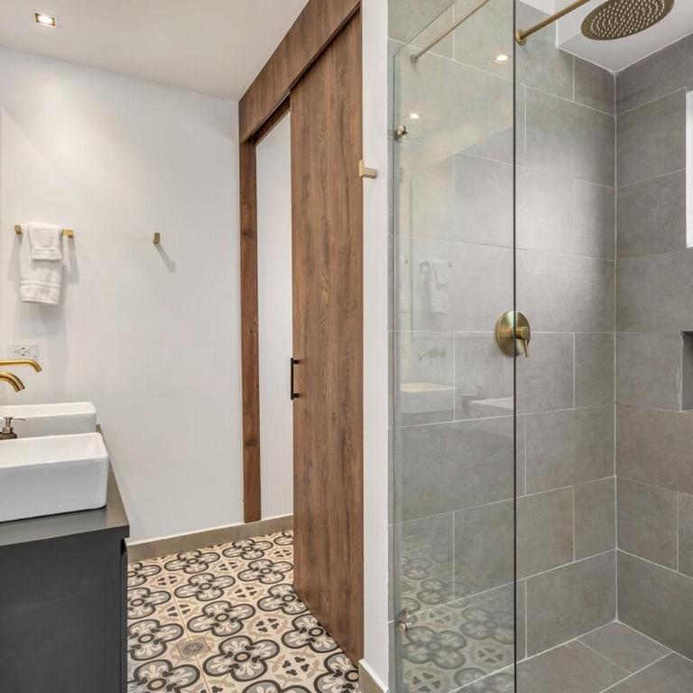Lux Penthouse Provenza 5 star Location Fast Wifi - Apartamento de 2 dormitorios - 21