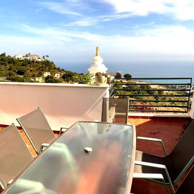 Stunning penthouse with panoramic sea views - Apartamento de 2 dormitorios con terraza y vistas al mar - 20