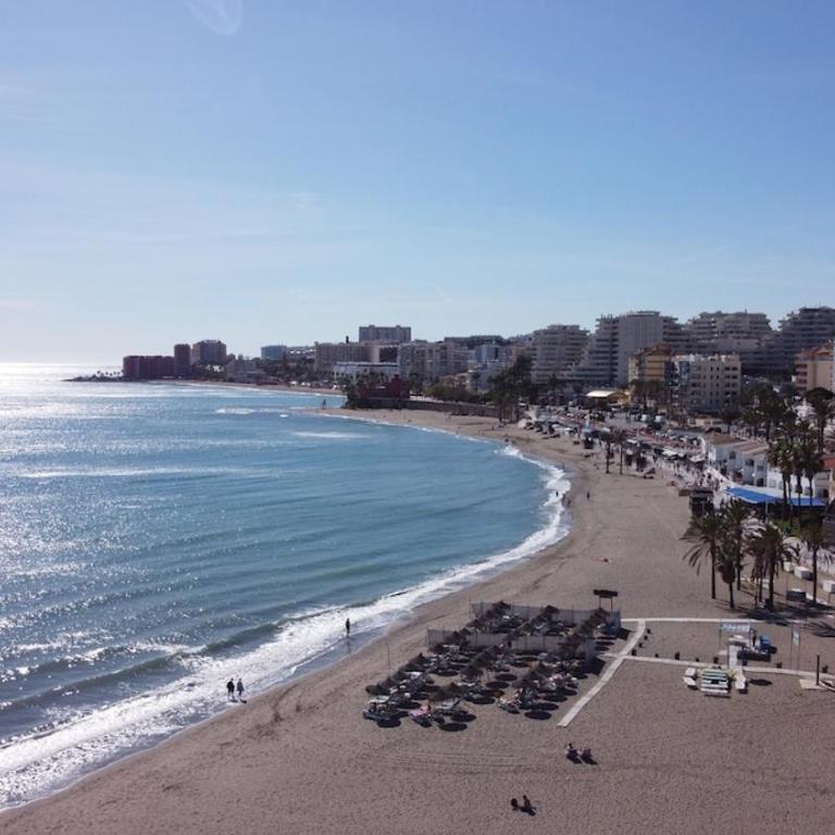 Stunning penthouse with panoramic sea views - Apartamento de 2 dormitorios con terraza y vistas al mar - 21