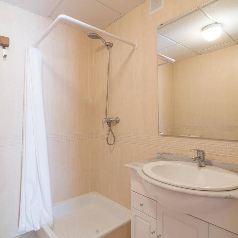 Stunning penthouse with panoramic sea views - Apartamento de 2 dormitorios con terraza y vistas al mar - 41