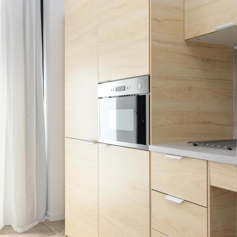 ApartUP Cabanyal Station A - Studio - Disability Access - 6