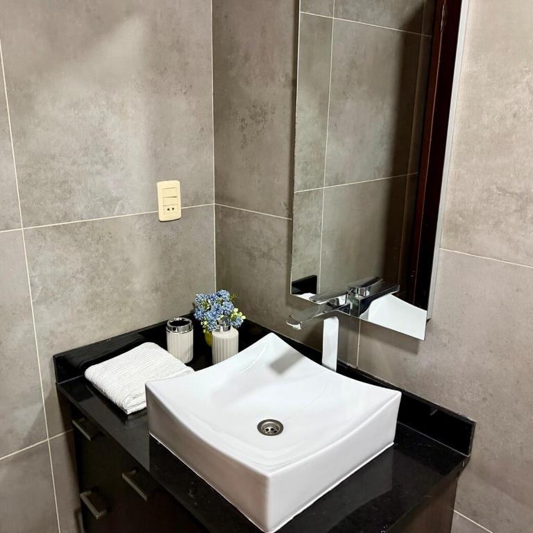 Luxurious 1-bedroom apartment in San Miguel - Apartamento de 1 dormitorio - 8