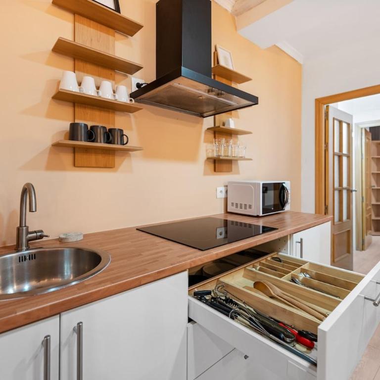 Málaga 2BR Apartment Near City Center with Patio - Apartamento de 2 dormitorios - 21