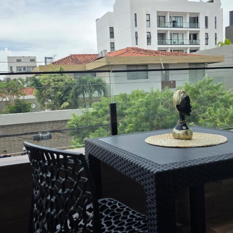 Con Balcon - Home Office - Piscina - Gym - Sauna - One-Bedroom Apartment - 3