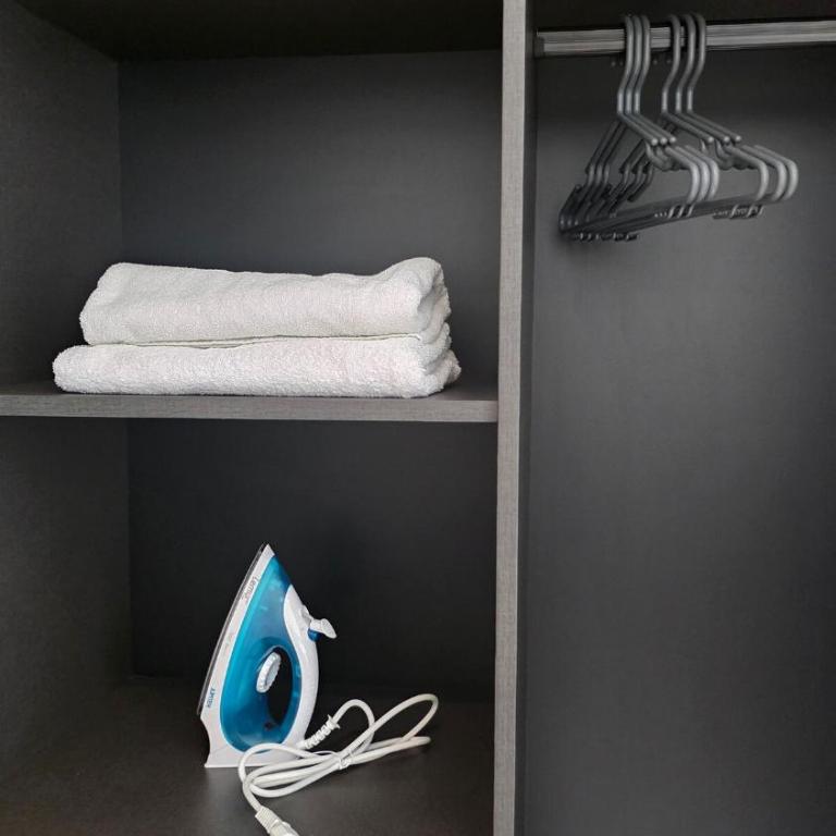 Con Balcon - Home Office - Piscina - Gym - Sauna - One-Bedroom Apartment - 11