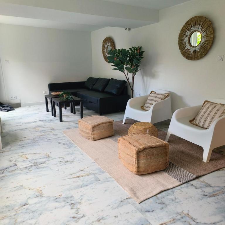 Rare! spacieux loft de 6 couchages, accès direct Monaco - Appartement Suite - 12