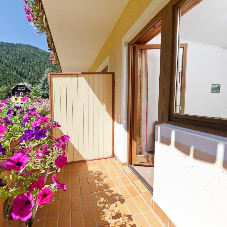 Zirbenhof - Einzelzimmer mit Balkon - 4