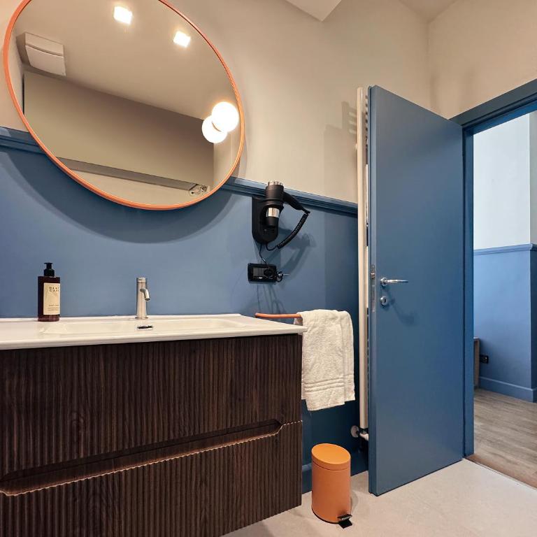 Petronio Residence - by Bologna Residences - Two-Bedroom Apartment - 37
