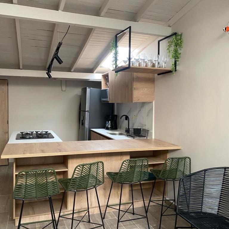 Boro House 6BR 4Jacuzzis in Laureles Medellin - Villa - 3