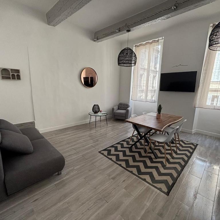 Superbe T2 Vieux port Idéal sejour en famille - Appartement 1 Chambre - 1