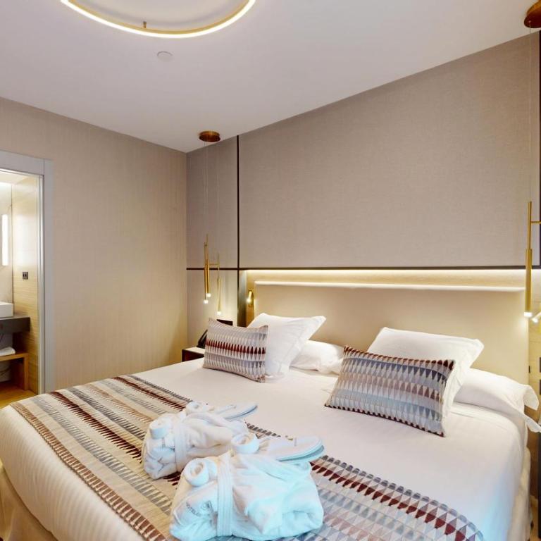 Hotel Mezquita Center - Junior Suite - 5
