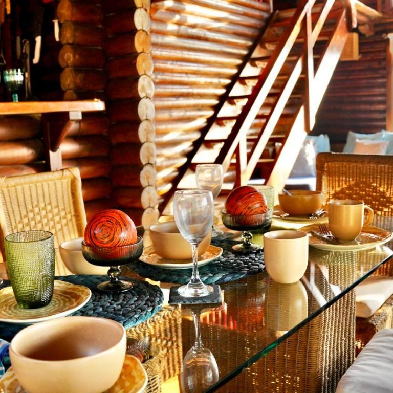 Isla Curiosa - Three-Bedroom House - 28