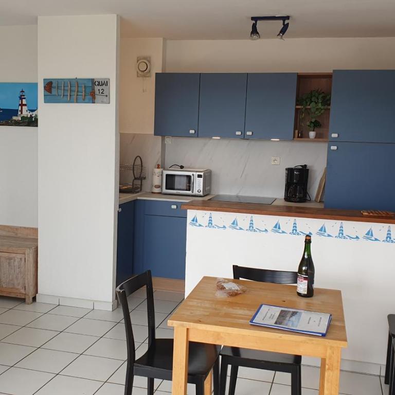 Appartement T2, RDJ, 2 étoiles, Vue mer panoramique, Côte de Granit Rose - Appartamento con 1 Camera da Letto - 2