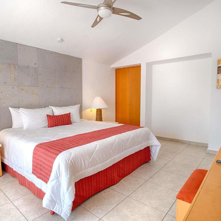Marival Emotions Resort & Suites Riviera Nayarit by Mercure - Suite de 2 dormitorios con dos baños, cama extragrande, sofá cama y balcón - Frente al mar - 8