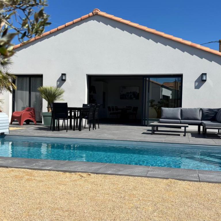 Villa Lagune - Chambre Double ou Lits Jumeaux Deluxe - Vue sur Piscine - 1