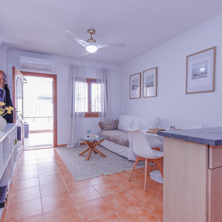 1-Bedroom Apartment for Rent in Torrevieja en los Frutales - Apartamento de 1 dormitorio - 1