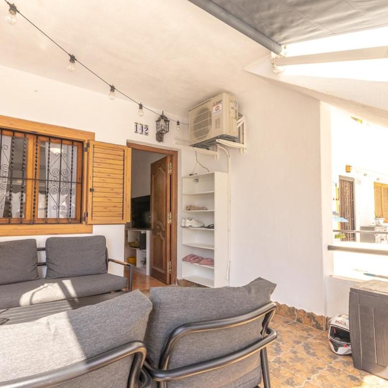 1-Bedroom Apartment for Rent in Torrevieja en los Frutales - Apartamento de 1 dormitorio - 14