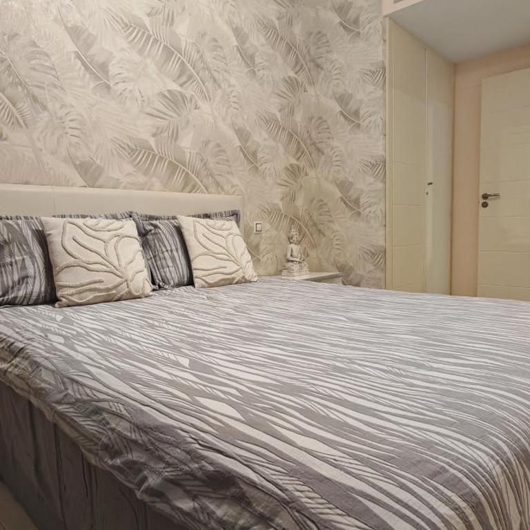 MuchoSol - Apartment with Sea View - 11