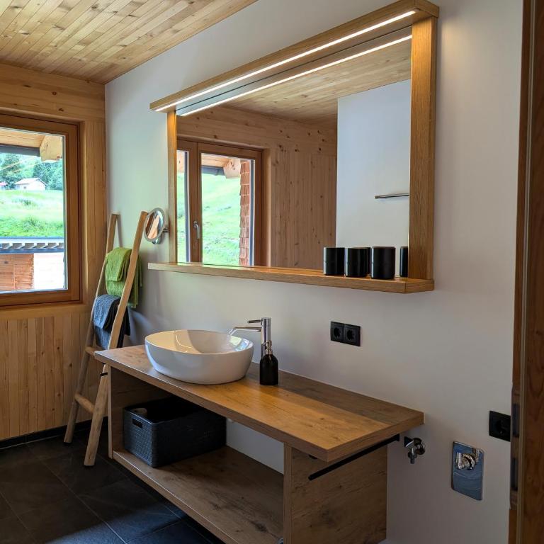Gästehaus Oben am Berg - Apartment mit 2 Schlafzimmern und Balkon - 7